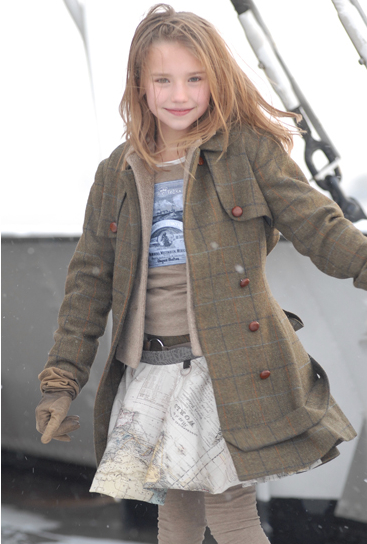 Roma E Tosca winter 2010 trench style tweed coat children's fashion