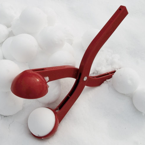 Snowball maker