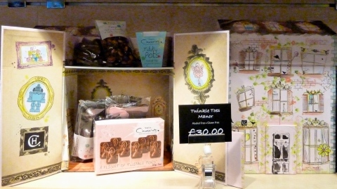 Great little playhouse, Twinkle Toes Manor from Hotel Chocolat for Xmas 2011