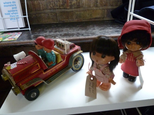 Molly Meg had sone great vintage toys including dolls from Japan at Midcentury Modern